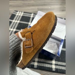 Boston Shearling Suede Leather Birkenstock Clogs in Mink, Size 8-8.5